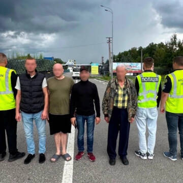 На Вінниччині виявили та видворили чотирьох іноземців-нелегалів