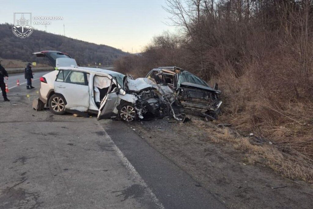 8 років ув’язнення за смертельну ДТП: судили водійку, через яку загинули мати з 13-річним сином із Вінниці
