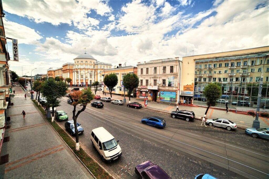 На Соборній у Вінниці змінять організацію руху: як це вплине на пасажирів і водіїв