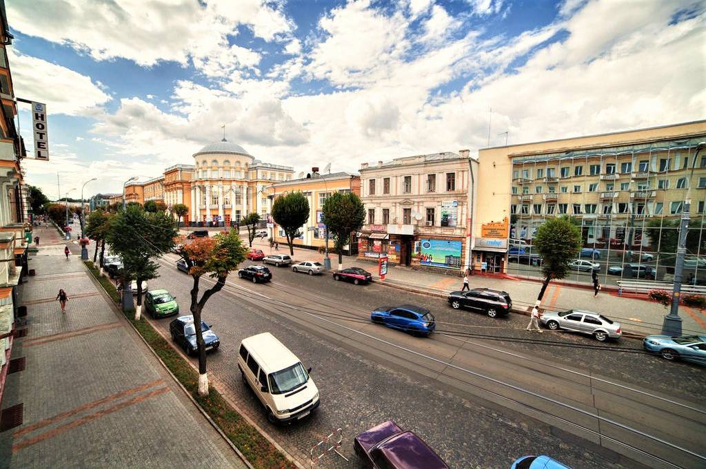 На Соборній у Вінниці змінять організацію руху: як це вплине на пасажирів і водіїв
