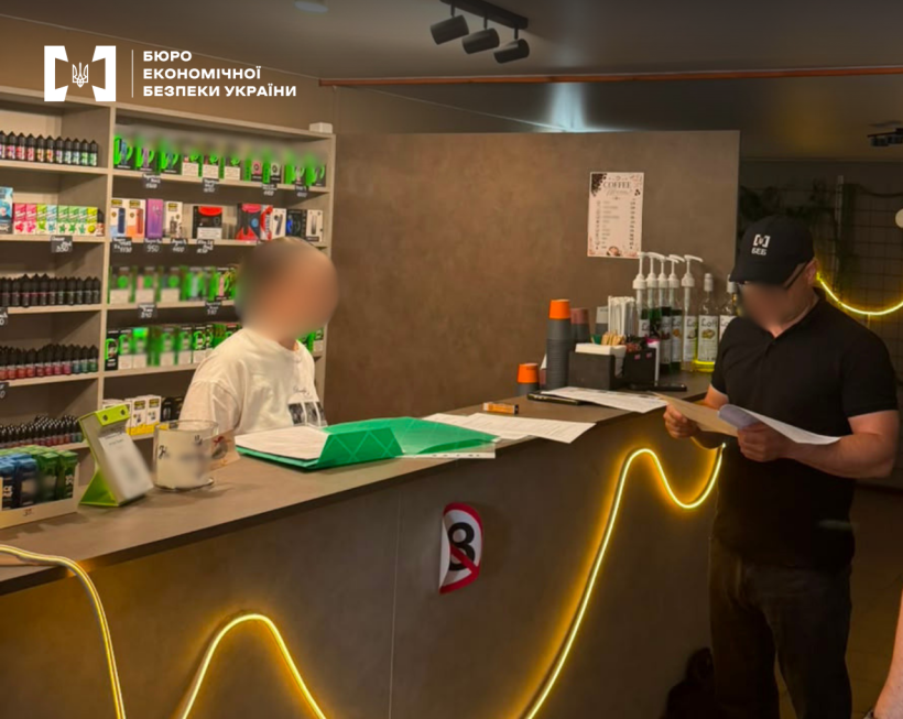 На Вінниччині судитимуть двох жінок за нелегальний продаж рідин для вейпів
