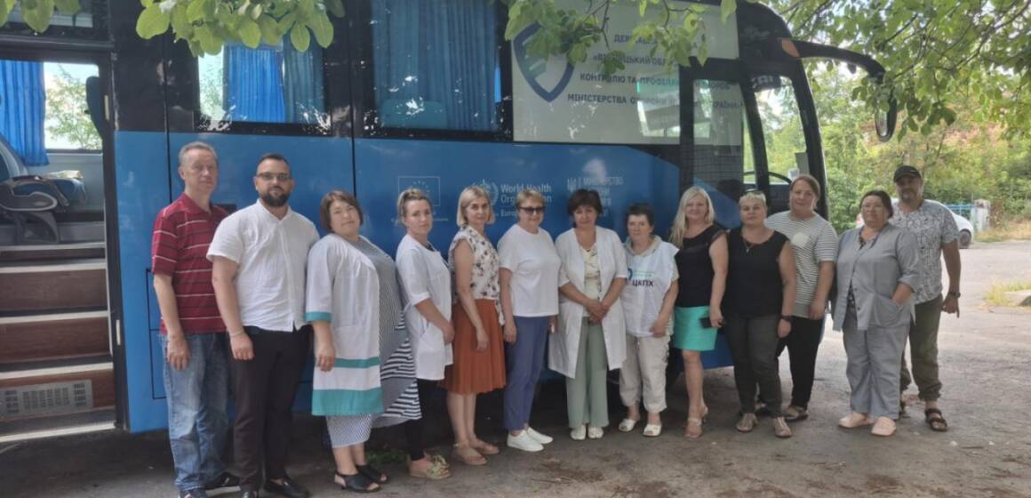 «Майданчик здоров’я» побував у Чернівцях: жителі громади безкоштовно пройшли обстеження