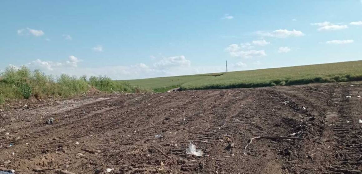 сміття На Вінниччині прибрали несанкціоноване сміттєзвалище після перевірки екоінспекторів