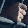 15 років в’язниці та позбавлення звання: на Вінниччині засудили 40-річного чоловіка за зґвалтування 13-річної дівчини