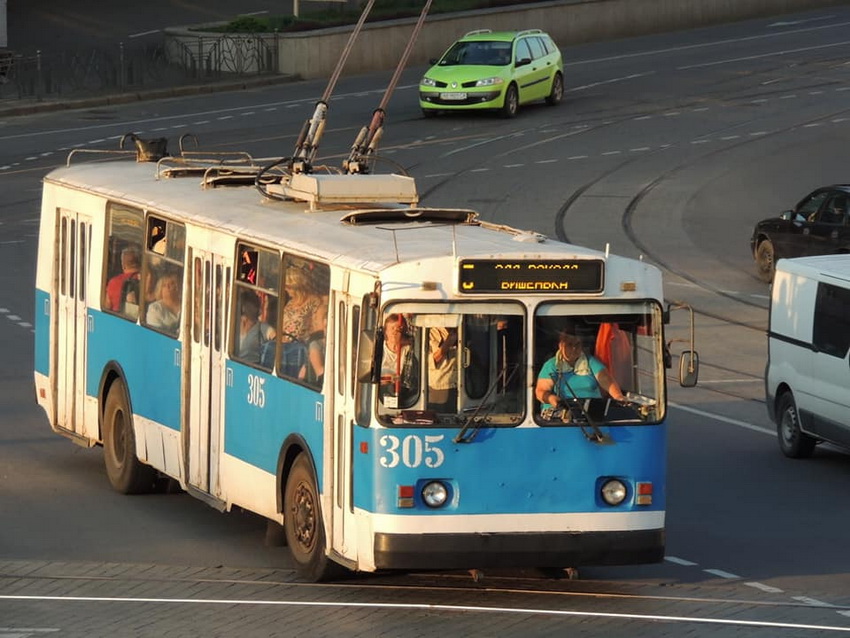 У Вінниці спишуть 10 старих тролейбусів