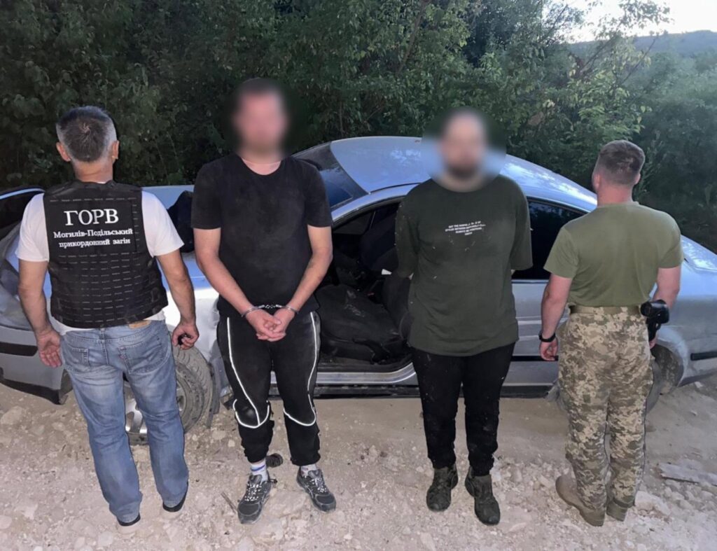 Напад на прикордонника під час втечі до Молдови: на Вінниччині затримали двох чоловіків