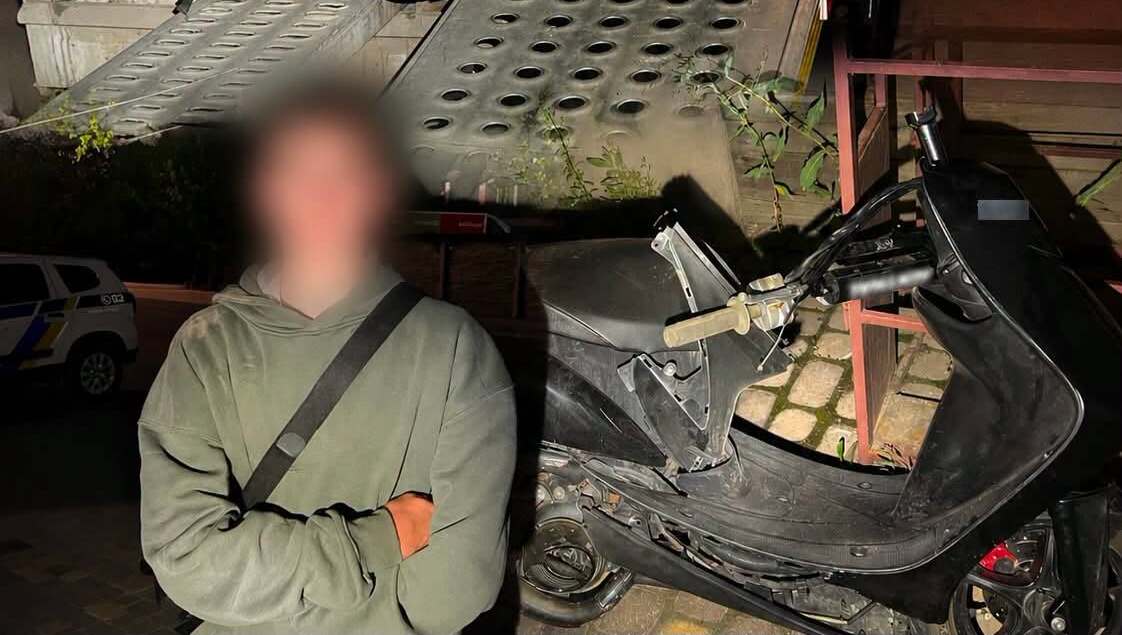 У Вінниці 17-річний водій скутера їхав напідпитку під час комендантської години