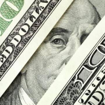 Офіційний курс валют на 3 серпня: долар знову подешевшав