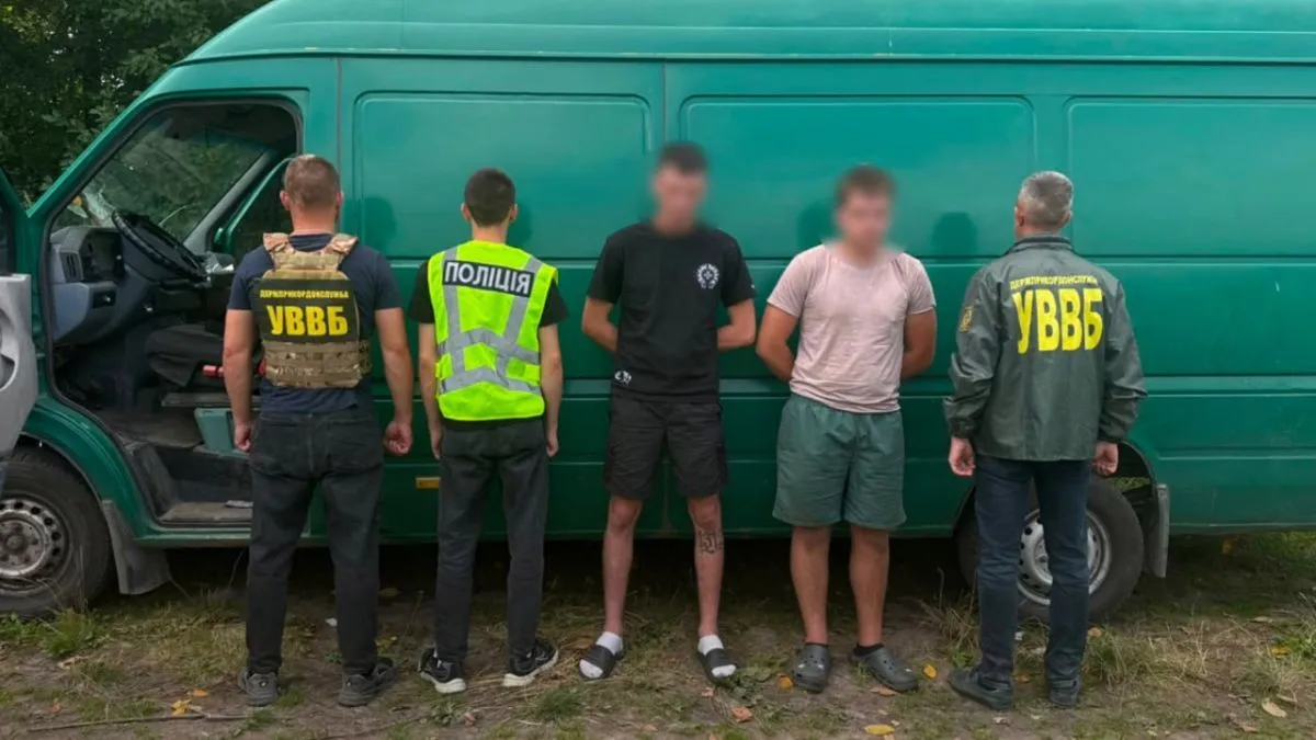 На Вінниччині чоловіка намагалися переправити через кордон у ящиках з-під бананів