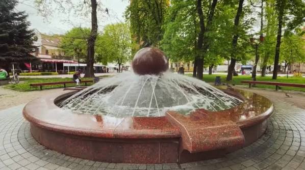 У Вінниці на обслуговування фонтанів та систем поливу витратять понад мільйон гривень