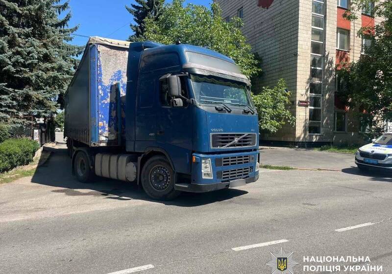 img_29d35f8774824bc3e2661ccf24ee9607 Наїзд вантажівки у Вінниці та травмовані діти у Гайсині: деталі двох автоаварій на Вінниччині