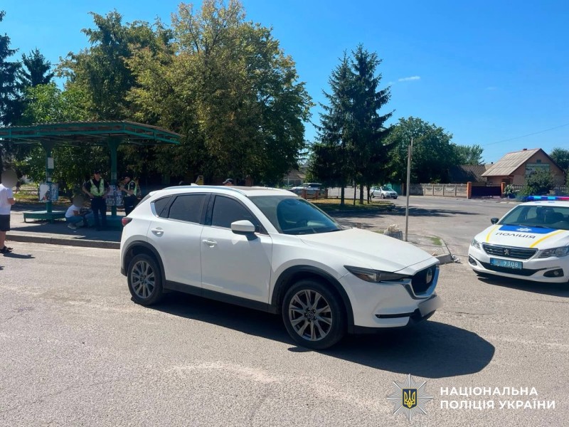 Здавала назад на парковці: у Хмільнику 58-річна водійка збила 75-річну вінничанку