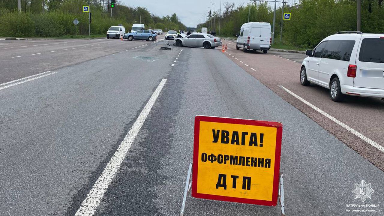 ДТП на об’їзному шосе у Вінниці: рух транспорту ускладнено
