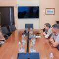 У Вінниці блогерка власноруч оновила дитячий майданчик свого дитинства