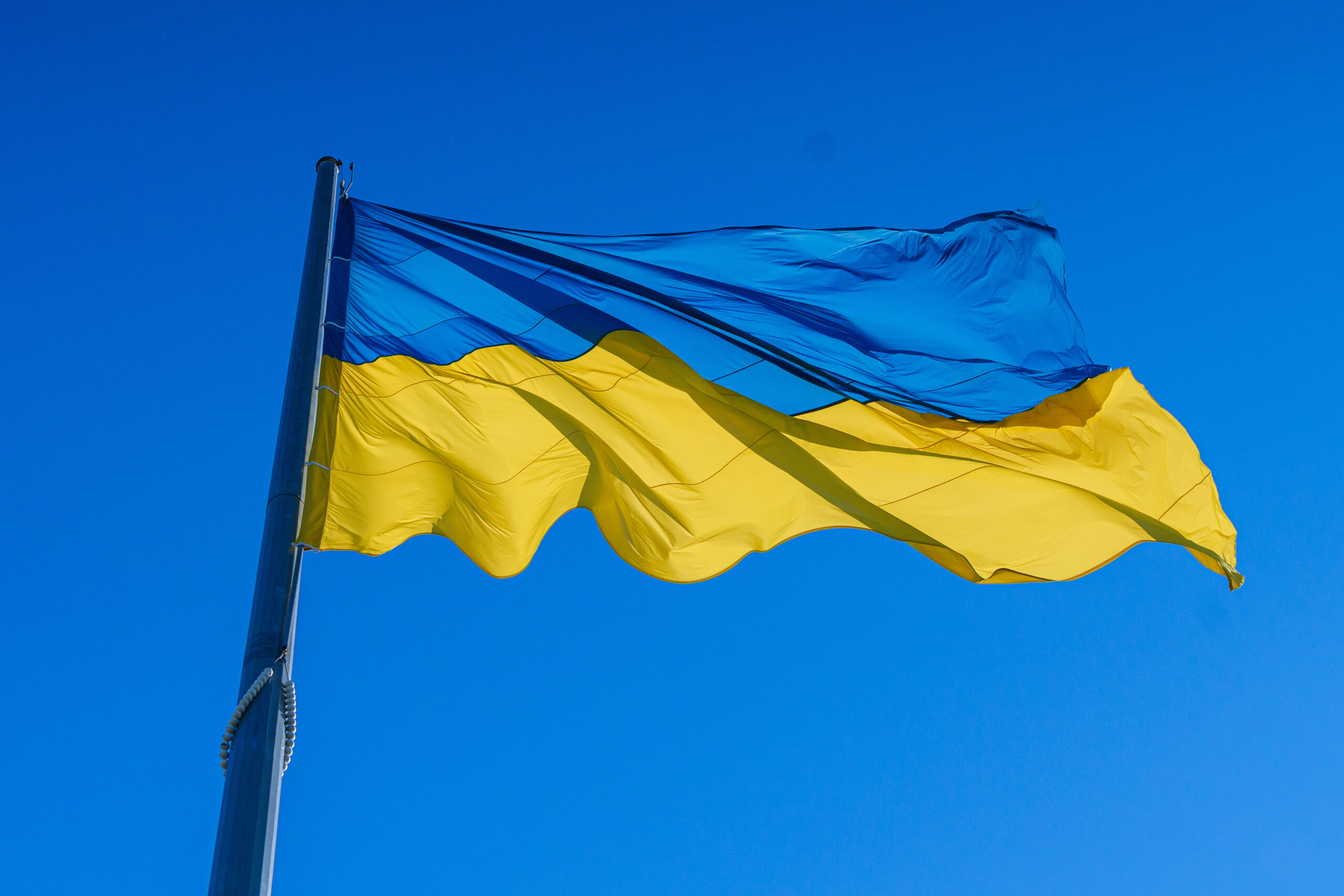 На Замковій горі у Вінниці урочисто підняли Державний Прапор України