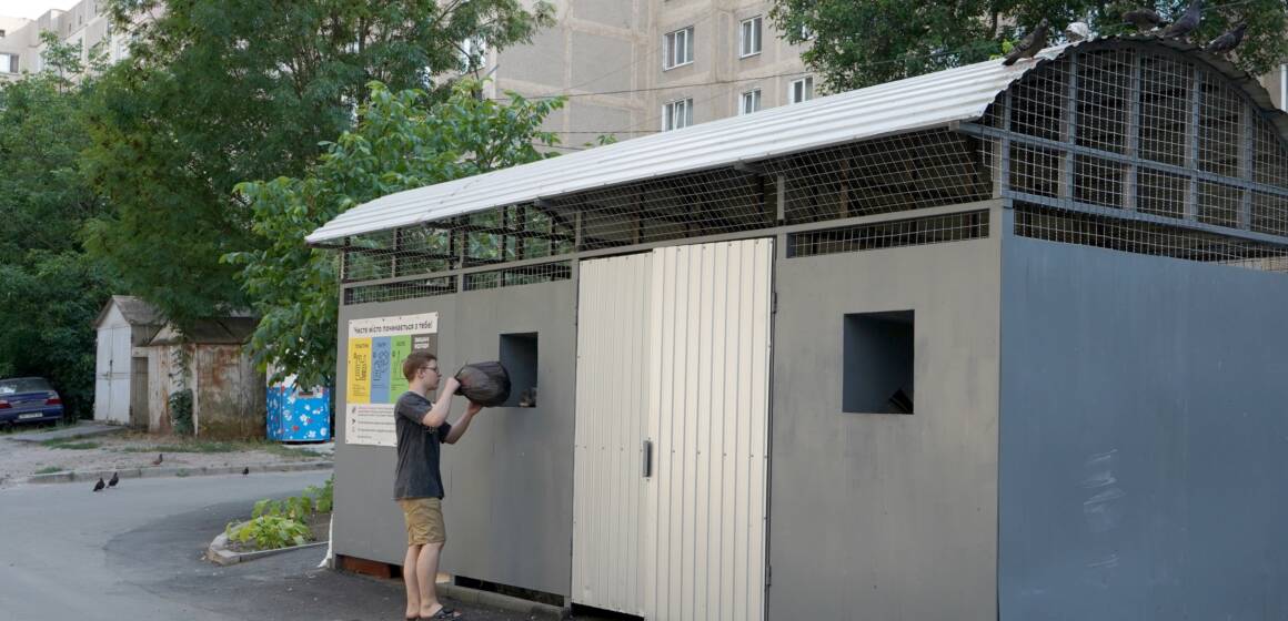 Сміття замість полігону отримує друге життя: у Вінниці зібрали понад 100 тонн вторсировини