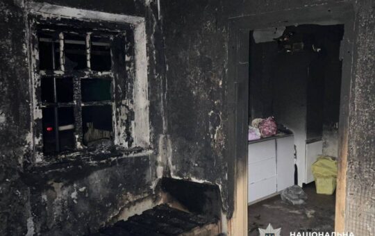 На Вінниччині через відмову у стосунках чоловік підпалив будинок знайомої: підозрюваного затримано