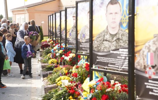 У Стадниці відкрили Алею Слави на честь 18 полеглих Героїв