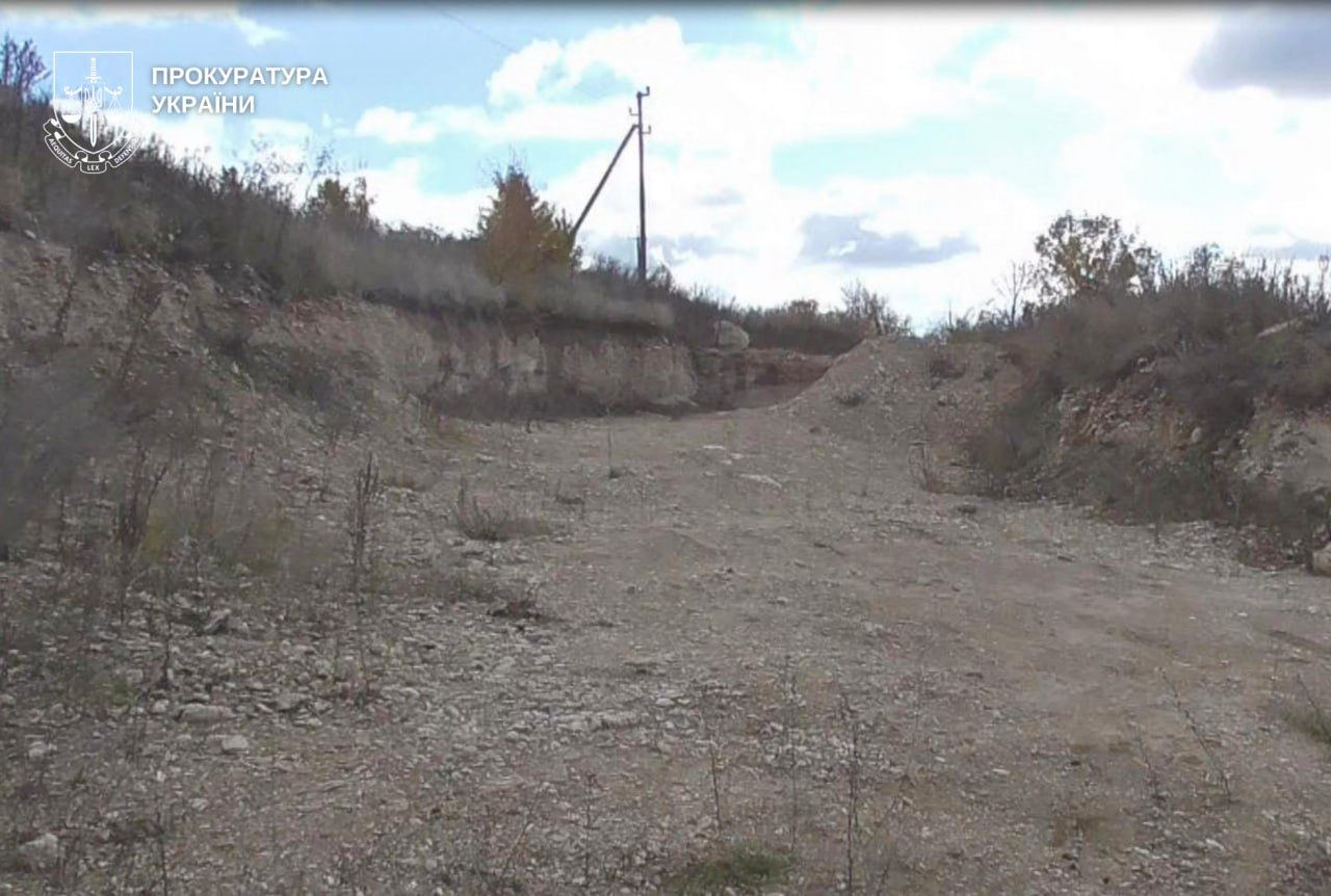 Селищного голову і депутата міської ради викрито на незаконному видобуванні вапняку зі збитками 4 млн грн