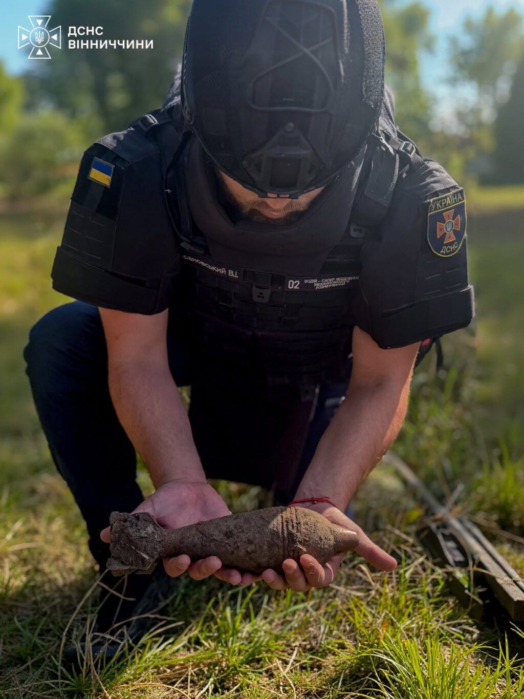 На Вінниччині у полі знайшли мінометну міну часів Другої світової війни: боєприпас знищили сапери