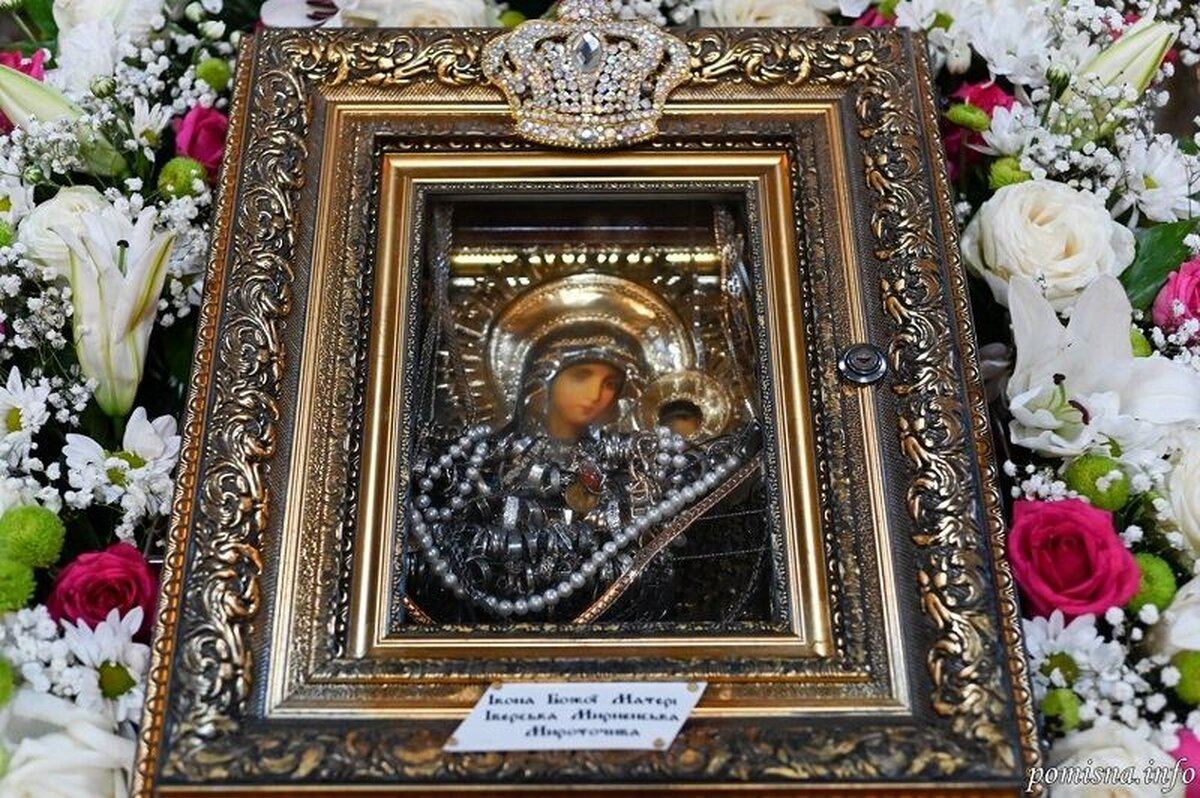 На Вінниччину привезли мироточиву Іверсько-Мирненську ікону Божої Матері
