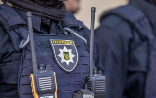Особистий прийом громадян у поліції Вінниччини тимчасово призупинено: альтернативні канали зв'язку