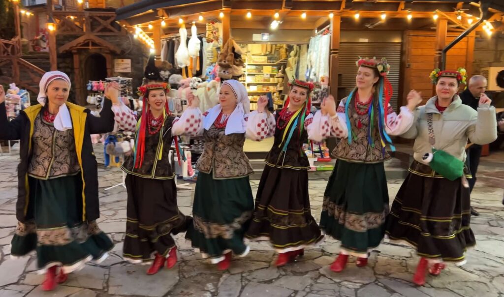 Вінницький ансамбль «З роси й води» виборов Гран-прі Всеукраїнського фестивалю «Зірка Карпат»