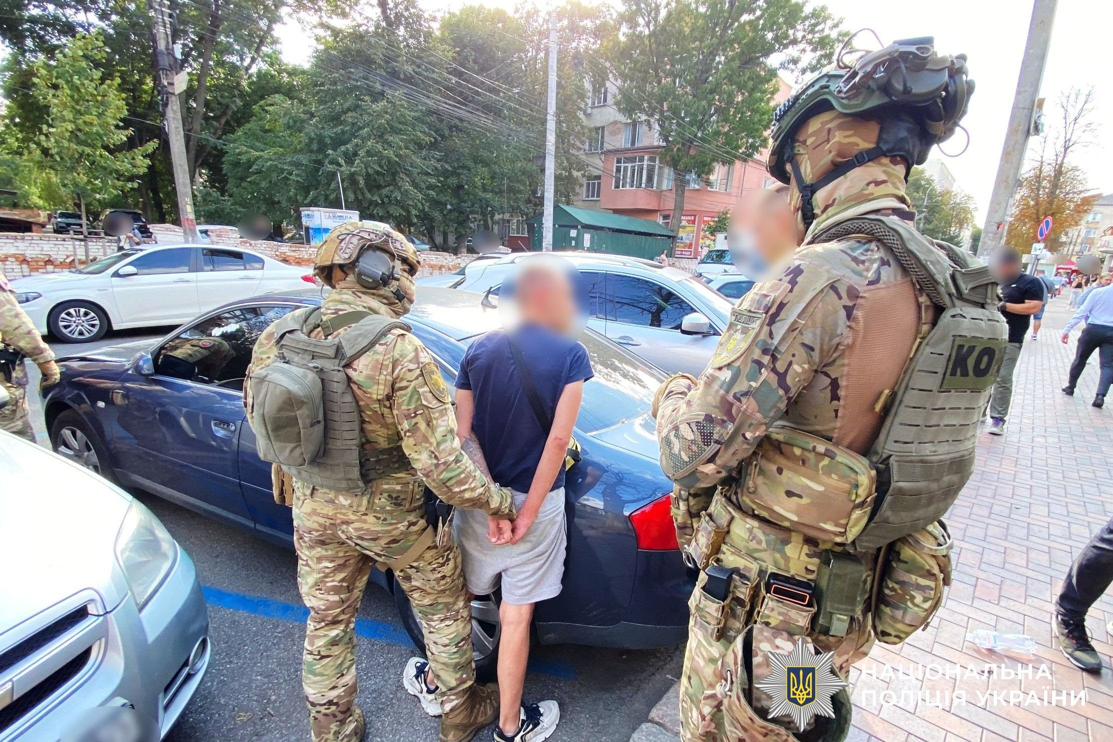 До 7 років увʼязнення засудили організатора незаконного переправлення чоловіків через держкордон